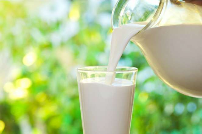 Anak Lebih Suka Minum Susu dan Malas Makan? Coba Cara Ini