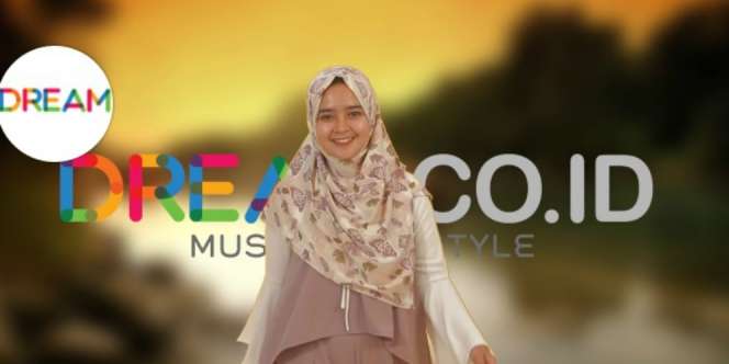 Tutorial Hijab Syari Simpel Feminin Nan Cantik