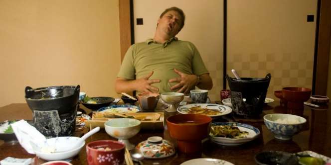 Hindari 5 Kegiatan Ini Setelah Makan