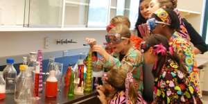 Candy Lab, Laboratorium Centil Khusus Anak Perempuan