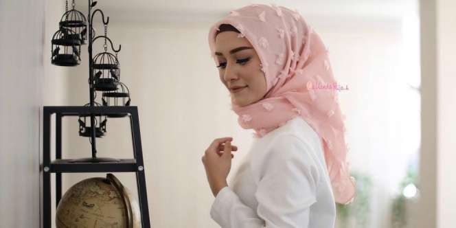 Callanda Hijab: Kembaran Sama Si Kecil, Lucu Juga