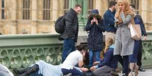 Cerita Sebenarnya Foto Viral Teror London yang Kontroversial