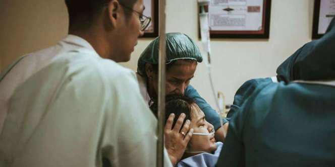 Foto Persalinannya Beredar, Putri Titian Sudah Melahirkan?