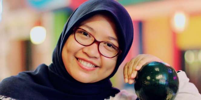 Annisa Rizki: 6 Trik Pacu Semangat Menulis Blog