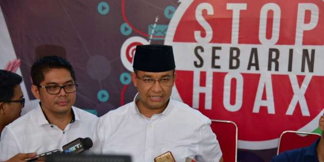 Perangi Berita Bohong, Anies-Sandi Luncurkan Satgas Anti-Hoax