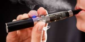 Rokok Elektrik Picu Kematian Lebih Cepat?