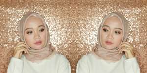 Ola Ayu: Tutorial Hijab Segi Empat Rawis untuk Wajah Bulat