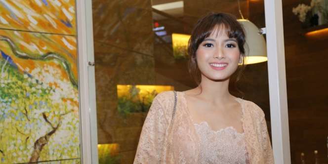 Hamil Muda, Acha Septriasa Mengidam Empal Gentong