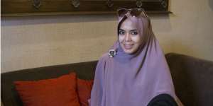 Najua Yanti dan Koleksi Syar'i Deluxe