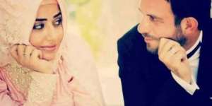 Berapa Lama Batas Seorang Suami Berjauhan dengan Istrinya?