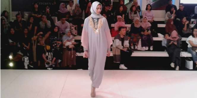 Cosmoflo Extend, Buah Karya Anniesa Hasibuan Sambut Lebaran