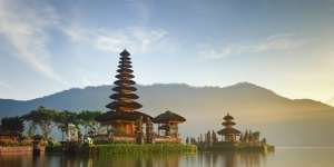 Jurnalis dan Selebriti Medsos Arab Saudi Napak Tilas ke Bali