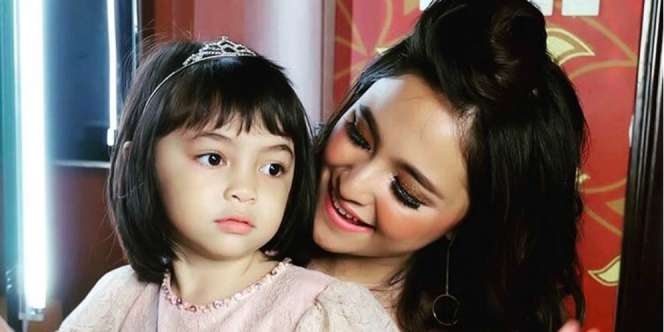 Asuh Sienna, Marshanda Makin Kompak dengan Ben dan Ines