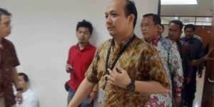 Kapolri Dengar Penyiraman Novel Baswedan Saat Mengaji