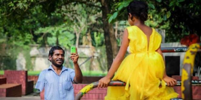 Menggetarkan, Perjuangan Pengemis Belikan Putrinya Baju Baru