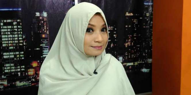 Hijrah Menggetarkan Hati si Pelantun 'Kucing Garong'