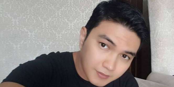 Doa Menggetarkan Aldi Taher untuk Jupe di Mekah