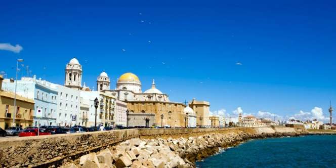 Wisata Halal ke Spanyol, Jangan Lewatkan 7 Tempat Cantik Ini!