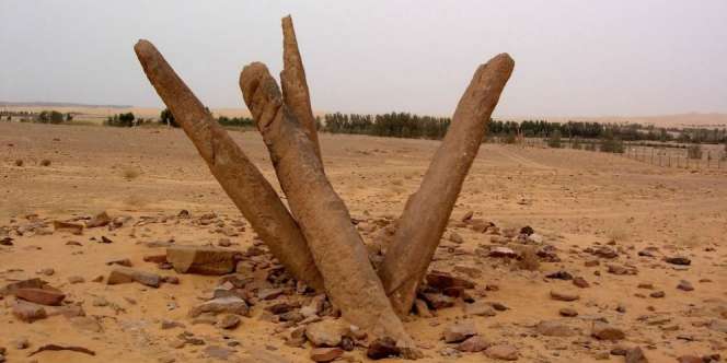 Menguak Misteri Batu 'Al-Rajajil' di Arab Saudi
