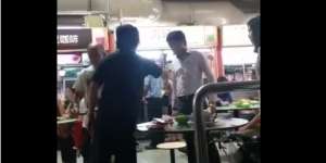 Pasangan Muda Maki dan Dorong Kakek, Alasannya Bikin Emosi