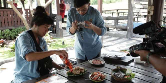 Begini Serunya Para Bloggers Saat Berburu Kuliner di Surabaya 