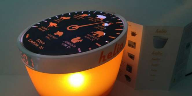  Lampu Unik yang Bisa Mengajarkan Kata-kata
