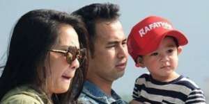 Raffi Ahmad Sewa Dua `Bodyguard` Buat Kawal Rafathar