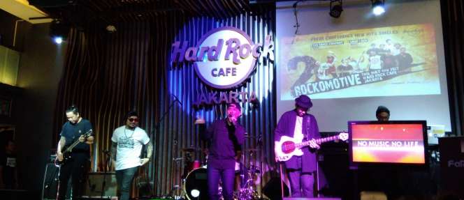 Remake Lagu Bebas, Saint Loco Tanpa Iwa K
