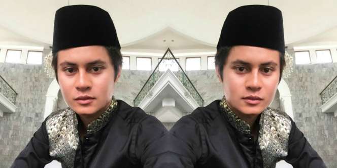 Alhamdulillah, Penyanyi Ganteng Masuk Islam Usai Dengar Azan