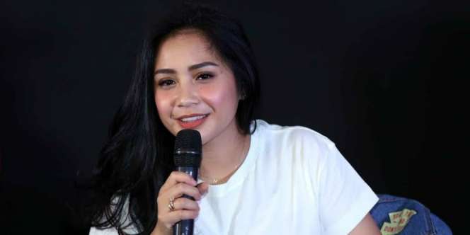 Sebut Rumah Tangga Berantakan, Nagita Slavina Curhat di Film?