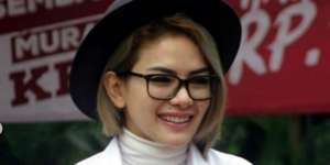 Biar Tak Cuma Ahok, Nikita Mirzani Mau Habib Rizieq Dipenjara