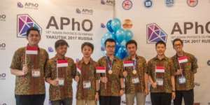 Pelajar Indonesia Sabet Emas dalam Olimpiade Fisika di Rusia