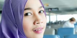 Pemakai Kawat Gigi Butuh Colostrum