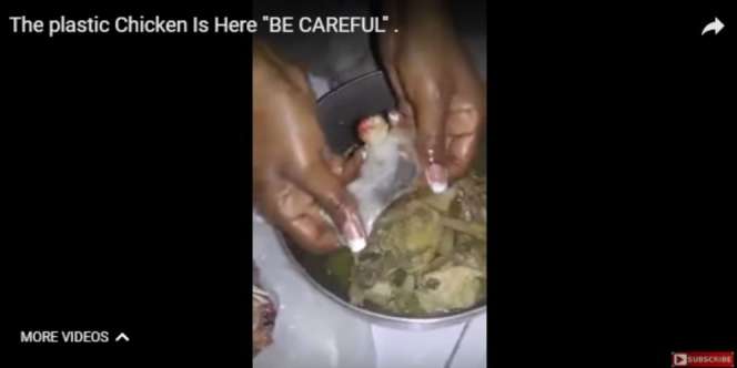 Geger Ayam Plastik, Bikin Syok Lihat Dagingnya