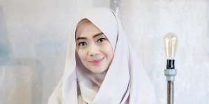 Tak Butuh Waktu Lama, Begini Tutorial Hijab Gaya Hana Tajima