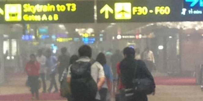 Bandara Changi Singapura Terbakar