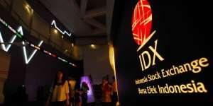 Saham Bluechips Rontok, Indeks Syariah Melemah Lagi