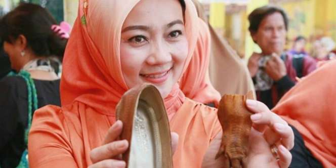 Ketika Ceker Ayam Jadi Fashion Item Andalan
