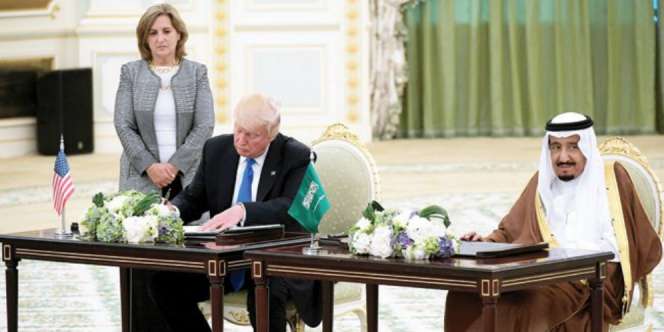 Raja Salman-Presiden Trump Teken Kerja Sama Rp5.005 Triliun