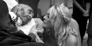 Wanita Ini Nikahi Pasien Kanker Stadium Akhir