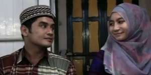 Cinta Ditolak Putri Pak Camat, Mualaf Tampan Nikahi Gadis Buta