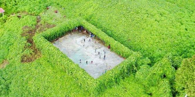 Geger Penampakan Lapangan Futsal dari Udara, Apa yang Janggal?