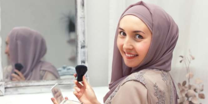 Begini Tampil Cantik dengan Makeup No Makeup