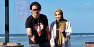 Curhatan Rina Nose, Kenang Pernikahan Bareng Mantan Suami