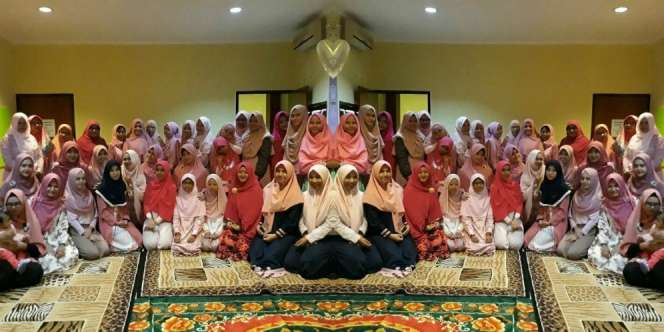 Muslima Depok Community: Re-Branding, Merangkul Non-Hijab