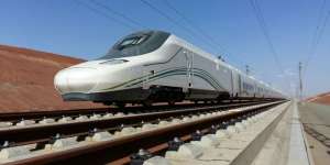 Ada Kereta Cepat Mekah-Madinah, Jamaah Umroh Jadi Kian Mudah