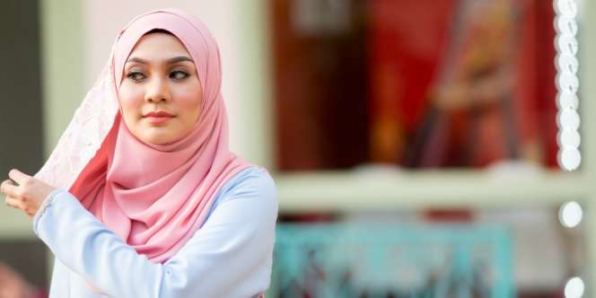 5 Tanda Kulit Bibir Kehilangan Kelembabannya