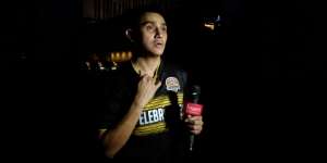 Tiru Cara Vicky Nitinegoro Tetap Bugar Jalani Puasa