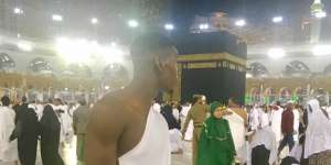 Video Pemain Bola Termahal Sejagat Buka Puasa di Masjid Nabawi