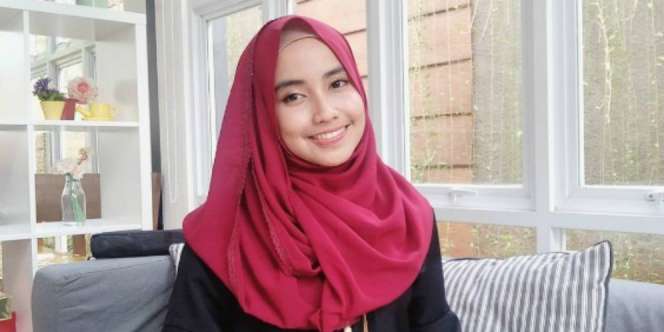 Tutorial Hijab Rawis Nyaman Dikenakan Saat Cuaca Panas